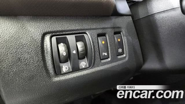 Renault Korea(Samsung) 클리오 intense panoramic, 2019 14
