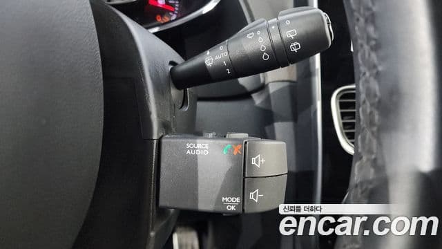 Renault Korea(Samsung) 클리오 intense panoramic, 2019 16