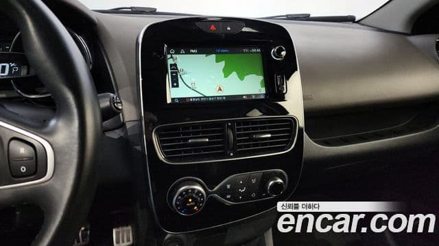 Renault Korea(Samsung) 클리오 intense panoramic, 2019 17
