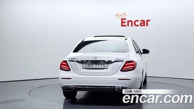 Mercedes-Benz E-класс W213 Avantgarde, 2017 4