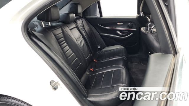 Mercedes-Benz E-класс W213 Avantgarde, 2017 12