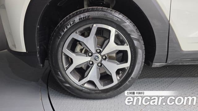 KG모빌리티(SsangYong) Torres T5, 2023 все фото