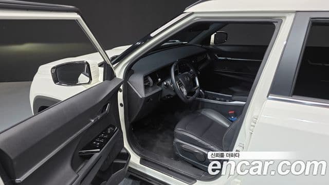 KG모빌리티(SsangYong) Torres T5, 2023 10