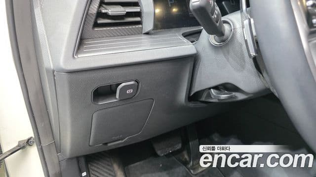 KG모빌리티(SsangYong) Torres T5, 2023 15