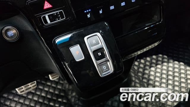 Hyundai Staria Mobility, 2023 9