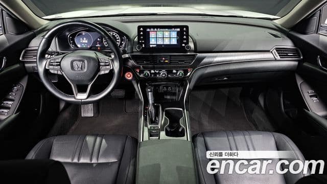 Honda Accord 10세대 1.5 турбо, 2021 7