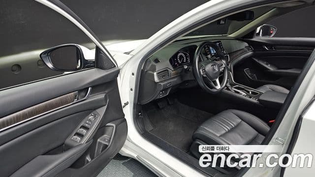 Honda Accord 10세대 1.5 турбо, 2021 11