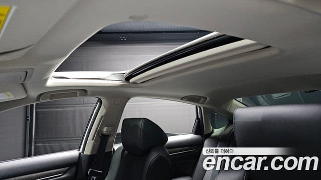 Honda Accord 10세대 1.5 турбо, 2021 16