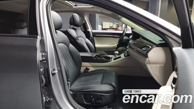 Genesis G90 Luxury, 2021 11