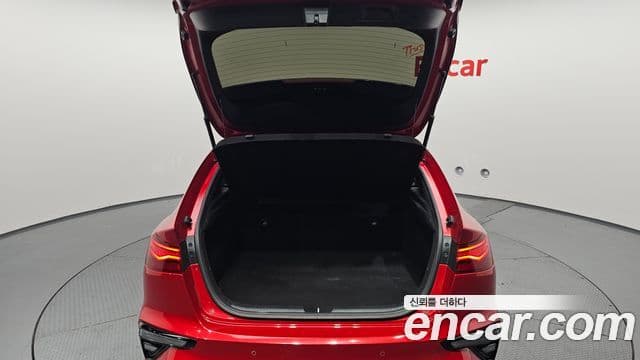 Kia The / новый New K3 2세대 Signature, 2022 20