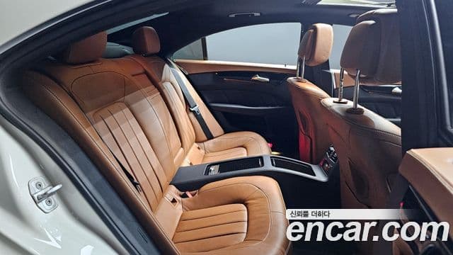 Mercedes-Benz CLS-класс W218 AMG Line, 2017 12