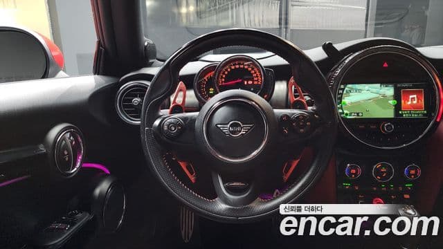 Mini Cooper S 3세대, 2019 13