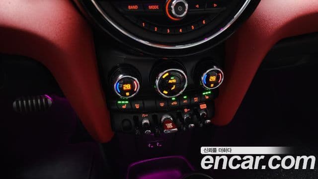 Mini Cooper S 3세대, 2019 17