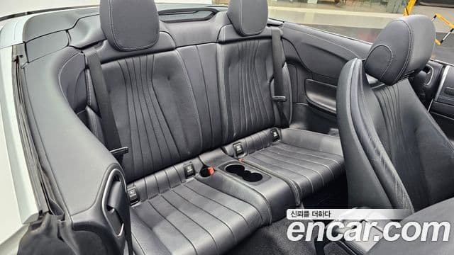 Mercedes-Benz E-класс W213 E220d кабриолет, 2018 12