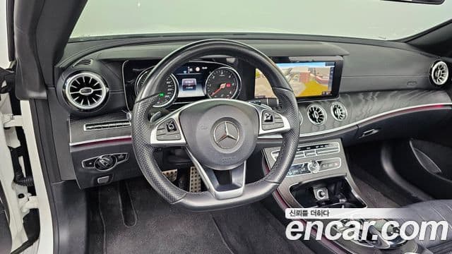 Mercedes-Benz E-класс W213 E220d кабриолет, 2018 13
