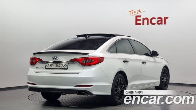 Hyundai LF Sonata LPI Smart(для людей с инвалидностью), 2015 2