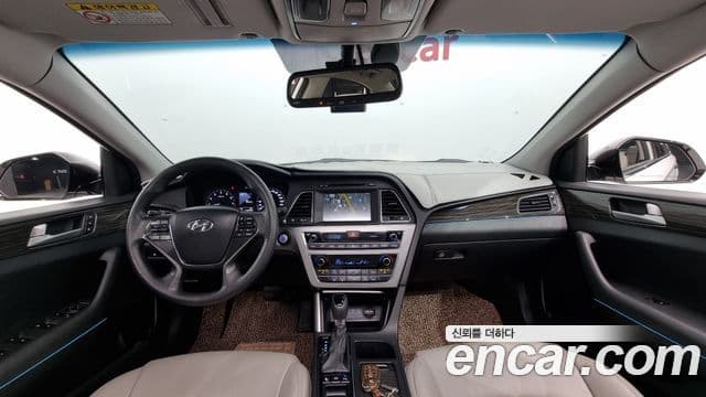 Hyundai LF Sonata LPI Smart(для людей с инвалидностью), 2015 7