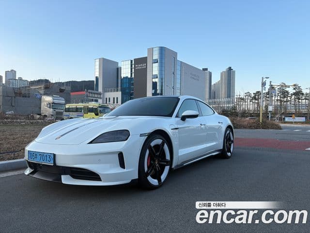 Porsche 타이칸 4S, 2025 1