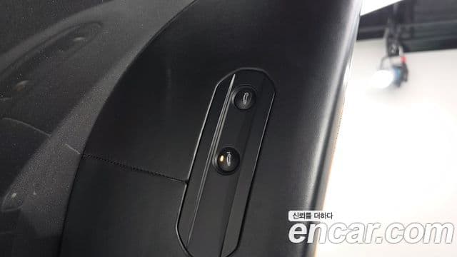 맥라렌 570S 3.8 купе, 2017 13