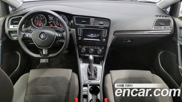 Volkswagen Гольф 7세대, 2014 7