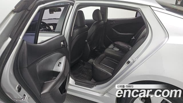 Kia K5 LPI Smart, 2013 12