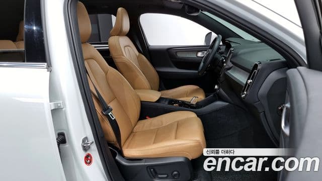 Volvo XC40 B4 Inscription, 2021 11