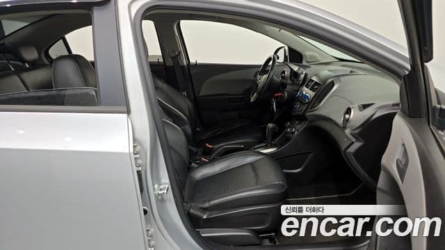 Chevrolet(GM대우) 아베오 седан люксовая версия, 2015 11