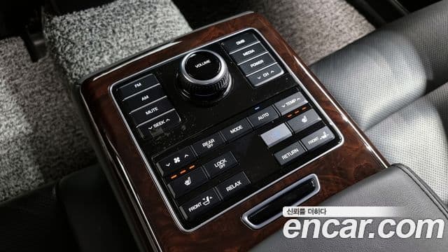 Hyundai Equus(новый кузов / новое поколение) Modern, 2015 19