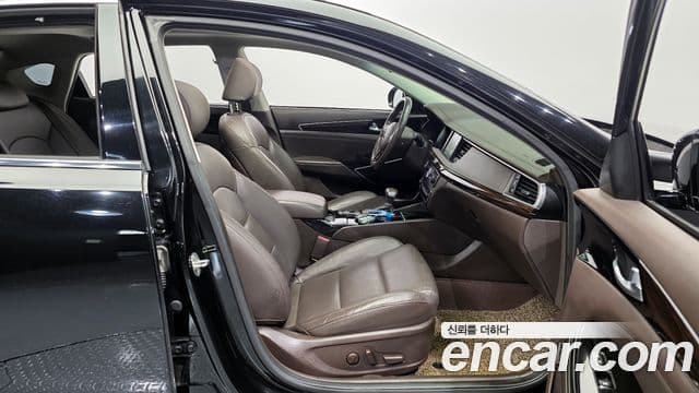 Kia All New K7 3.0 GDI Limited, 2018 10