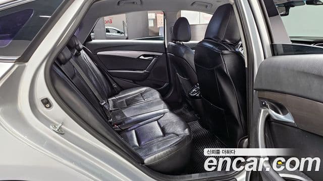 Hyundai i40 살룬 PYL, 2014 12