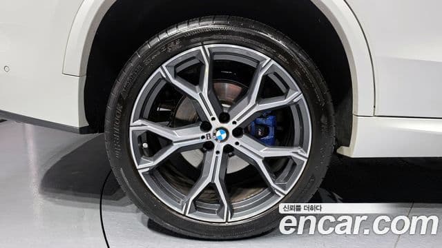 BMW X5 (G05) xDrive 40i M Sport, 2022 все фото