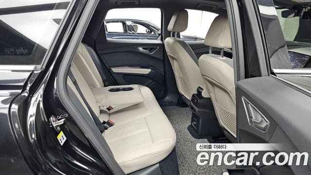 Audi Q4 e-Tron (F4) Premium, 2022 12