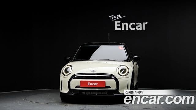 Mini Cooper 3세대, 2022 3