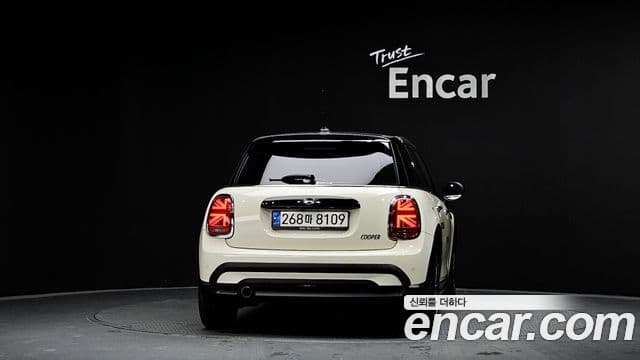 Mini Cooper 3세대, 2022 4