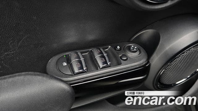 Mini Cooper 3세대, 2022 16