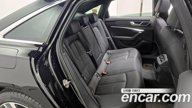 Audi A6 (C8) Premium, 2023 12