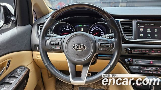 Kia All New Carnival President, 2017 14