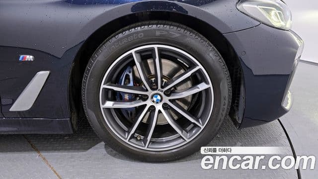 BMW 5시리즈 (G30) 520i M Sport, 2021 все фото
