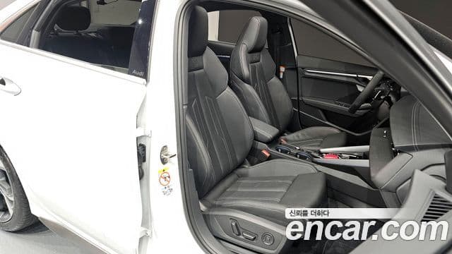 Audi A3 (8Y) Premium, 2025 12