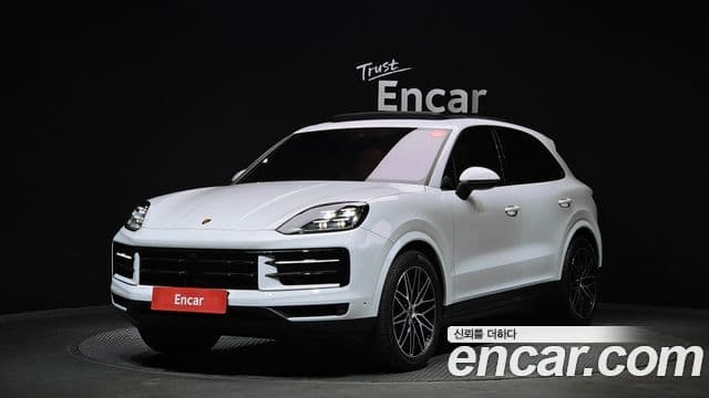 Porsche Cayenne (PO536), 2024 1