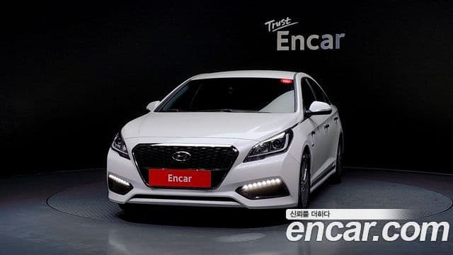 Hyundai LF Sonata гибрид Smart, 2017 3