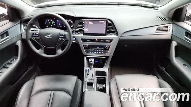 Hyundai LF Sonata гибрид Smart, 2017 7