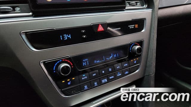 Hyundai LF Sonata гибрид Smart, 2017 16