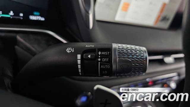 Genesis G90 (RS4) бензин 3.5 турбо AWD, 2025 17