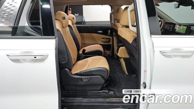 Kia Carnival 4세대 Signature, 2023 12