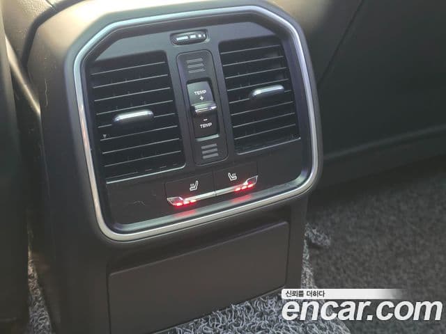 Porsche Macan 95B, 2017 16