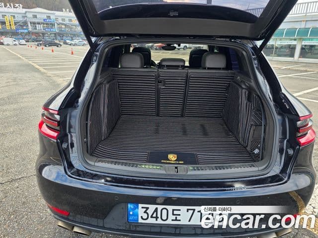 Porsche Macan 95B, 2017 17