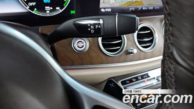 Mercedes-Benz E-класс W213 Exclusive, 2020 9