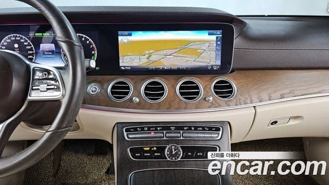 Mercedes-Benz E-класс W213 Exclusive, 2020 14