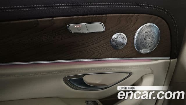 Mercedes-Benz E-класс W213 Exclusive, 2020 18